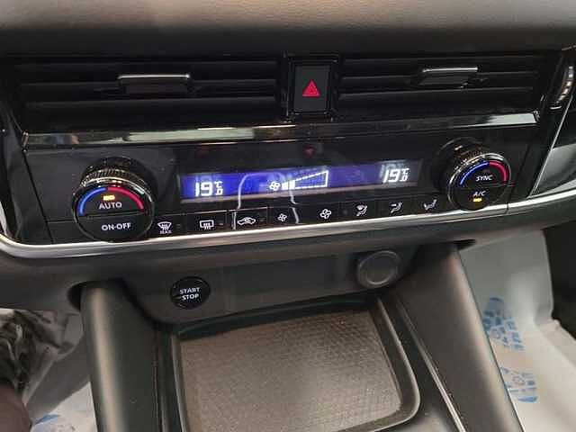 Nissan Qashqai e-POWER 190pk//Kuro EDition//Pano/