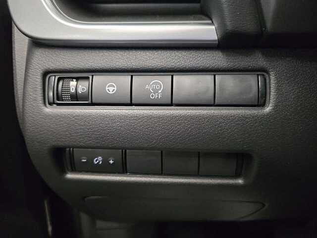 Nissan Qashqai Mild-Hybrid N-Connecta//Cold Pack//PANO//Garantie TOT 3/2025