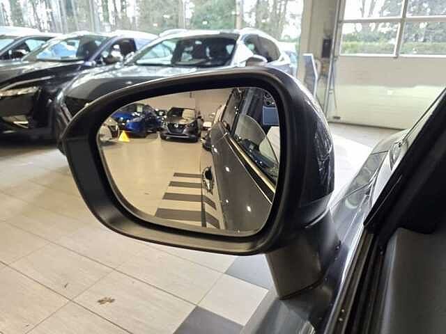Nissan Qashqai Mild-Hybrid N-Connecta//Cold Pack//PANO//Garantie TOT 3/2025