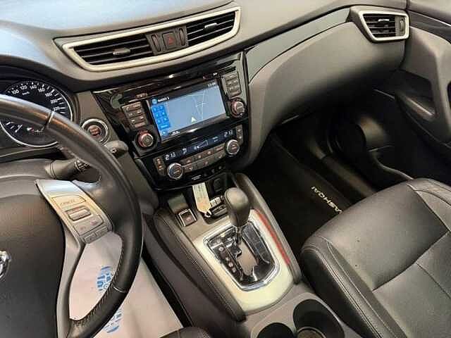 Nissan Qashqai DIG-T Tekna Benzine Automaat Full Option
