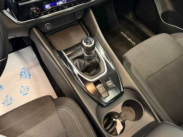 Nissan Qashqai Mild-Hybrid N-Connecta 158PK Benzine Manueel