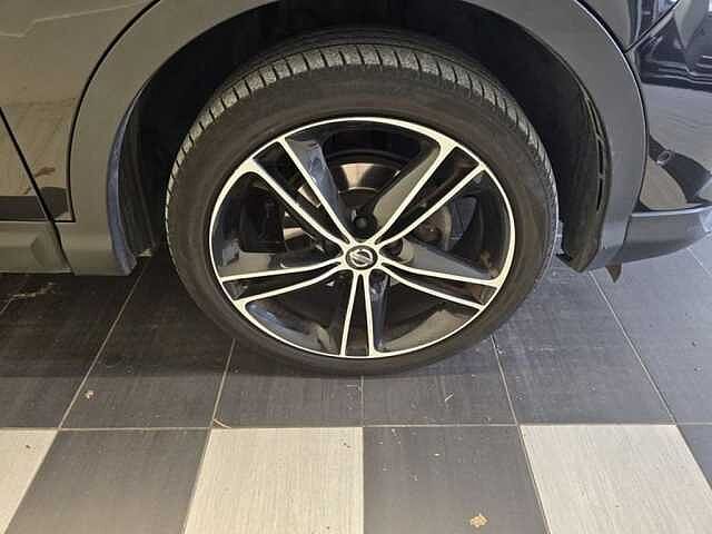 Nissan Qashqai DIG-T Tekna PLUS Xtronic//Bose//360&deg;//Leer//
