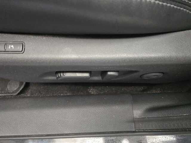 Nissan Qashqai DIG-T Tekna PLUS Xtronic//Bose//360&deg;//Leer//
