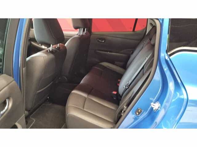 Nissan Leaf Range 385km//Tekna 62kw/h +propilot Park//btw Wagen