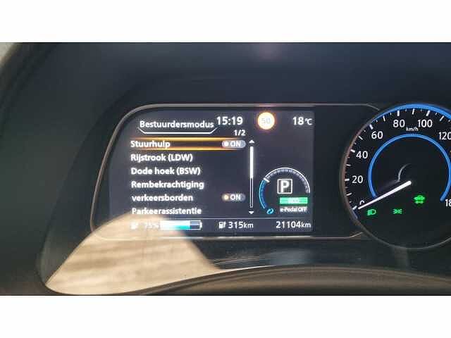 Nissan Leaf Range 385km//Tekna 62kw/h +propilot Park//btw Wagen