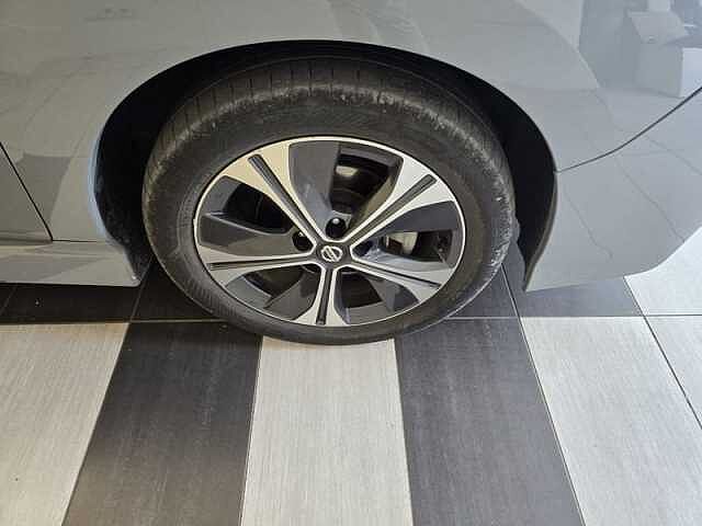 Nissan Leaf 40 kWh Tekna/BOSE/12.000Euro Excl BTW