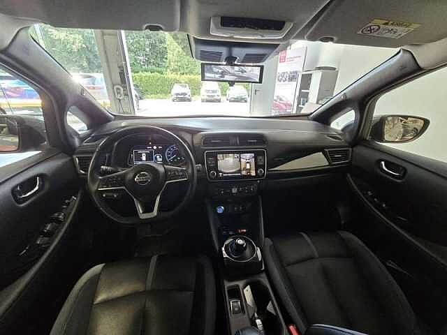 Nissan Leaf 40 kWh Tekna/BOSE/12.000Euro Excl BTW