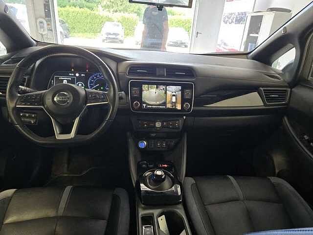 Nissan Leaf 40 kWh Tekna/BOSE/12.000Euro Excl BTW