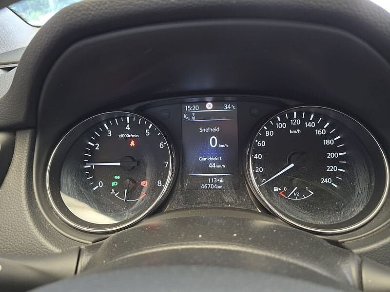 Nissan Qashqai DIG-T Tekna//Pano//Full Option