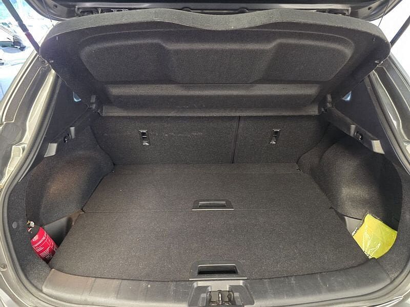 Nissan Qashqai DIG-T Tekna//Pano//Full Option
