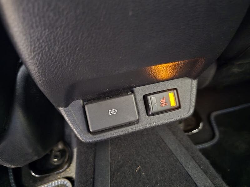 Nissan Leaf 40 kWh Tekna/BOSE/12.000Euro Excl BTW