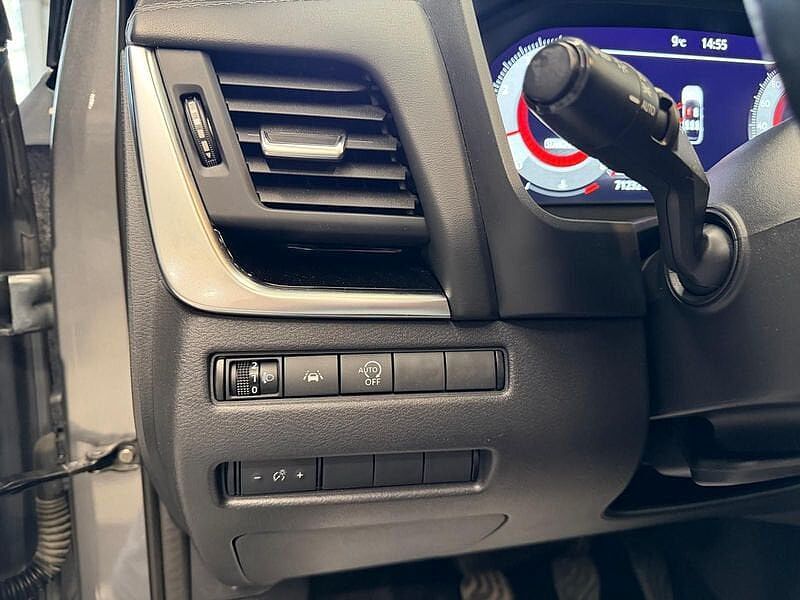 Nissan Qashqai Mild-Hybrid N-Connecta 158PK Benzine Manueel