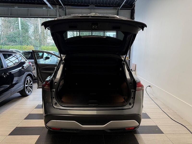 Nissan Qashqai Mild-Hybrid N-Connecta 158PK Benzine Manueel