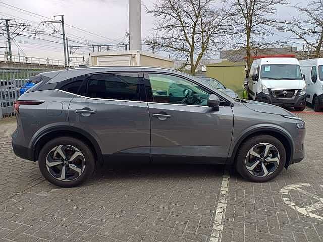 Nissan Qashqai N-Connecta Elektr. Kof. Pano Dak