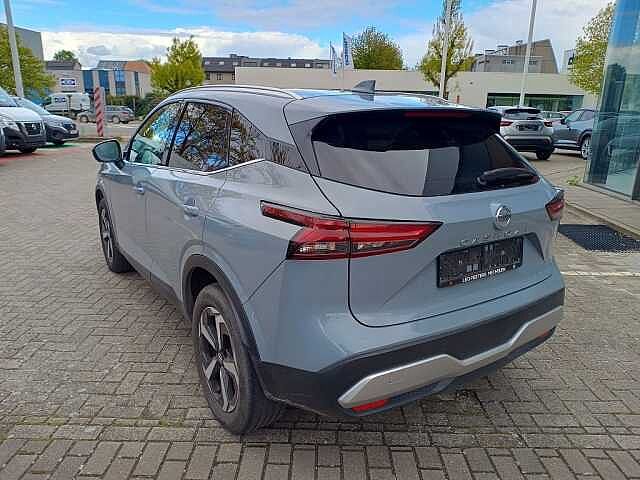 Nissan Qashqai N-Connecta Pano Dak Elektr. Koffer