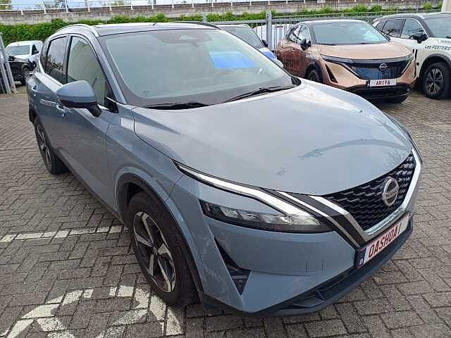 Nissan Qashqai N-Connecta Pano Dak Elektr. Koffer