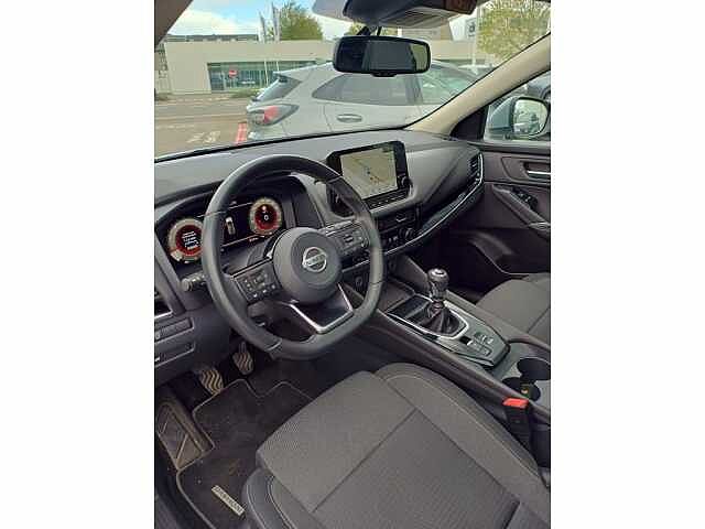 Nissan Qashqai N-Connecta Pano Dak Elektr. Koffer