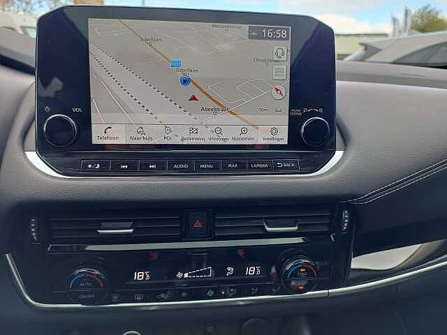 Nissan Qashqai N-Connecta Pano Dak Elektr. Koffer