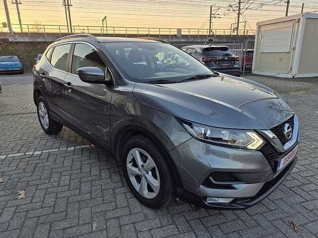 Nissan Qashqai DIG-T Urban Edition DCT