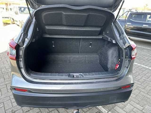 Nissan Qashqai DIG-T Business Edition