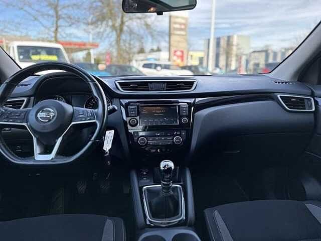 Nissan Qashqai DIG-T Business Edition