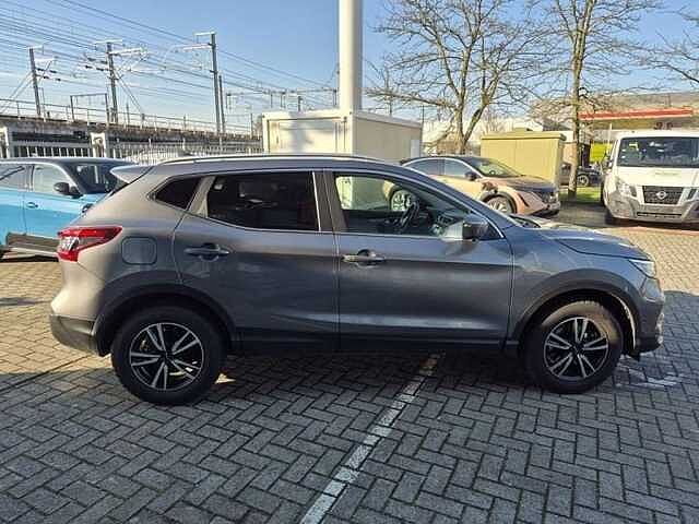 Nissan Qashqai DIG-T Tekna