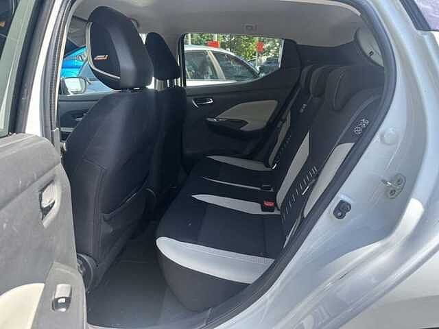 Nissan Micra IG-T N-Connecta Xtronic