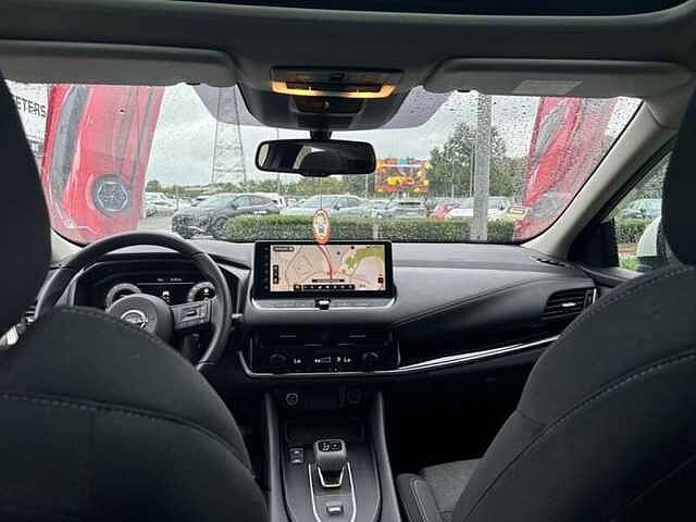 Nissan Qashqai Mild-Hybrid N-Connecta Xtronic