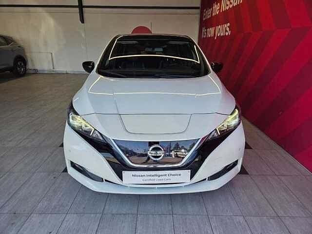Nissan Leaf EV Tekna / 40kWh / Battery TOP