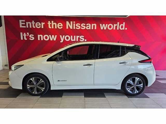 Nissan Leaf EV Tekna / 40kWh / Battery TOP