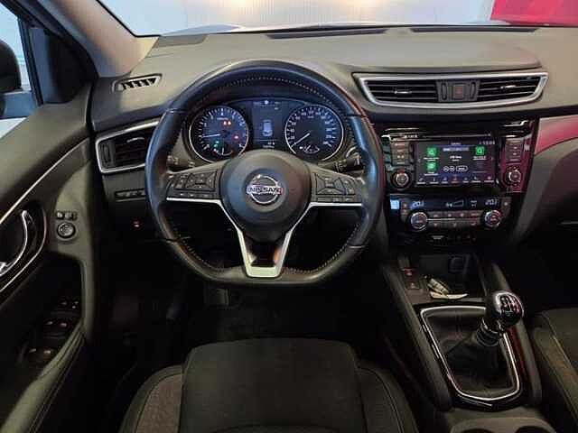 Nissan Qashqai DIG-T N-Connecta / Design Pack / Panodak