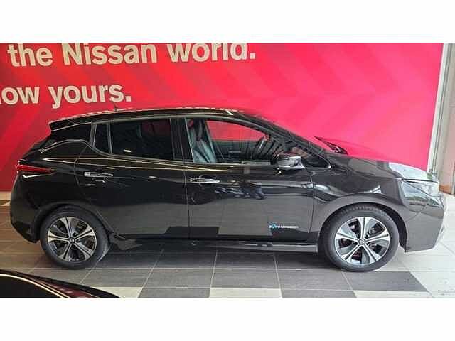 Nissan Leaf EV Tekna / 40kWh / Battery TOP