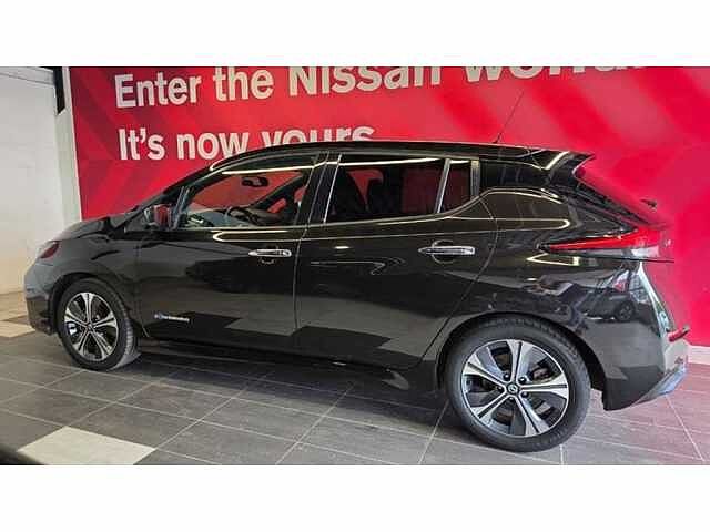 Nissan Leaf EV Tekna / 40kWh / Battery TOP