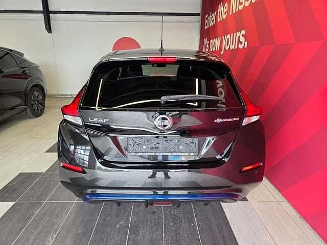 Nissan Leaf EV Tekna / 40kWh / Battery TOP