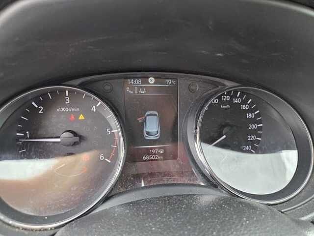 Nissan Qashqai dCi 110 Tekna+ / 4x2 / Trekhaak