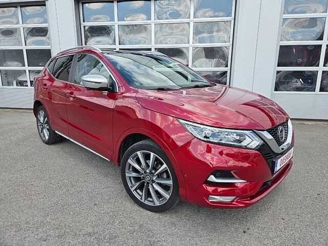 Nissan Qashqai 1.3 DIG-T Tekna+ / Full Options