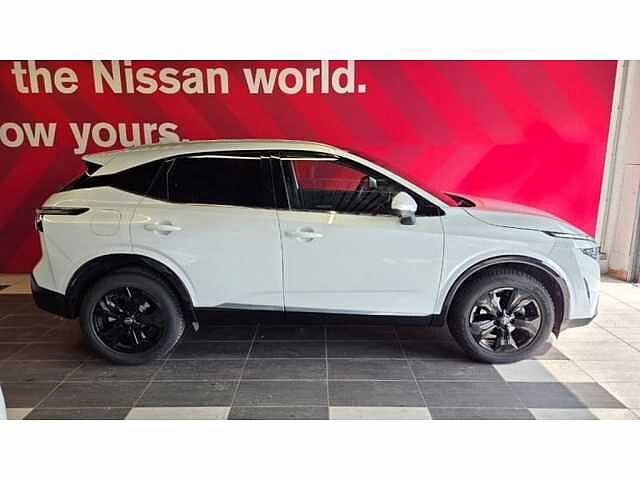 Nissan Qashqai Mild-Hybrid Tekna - 23.500 ex btw