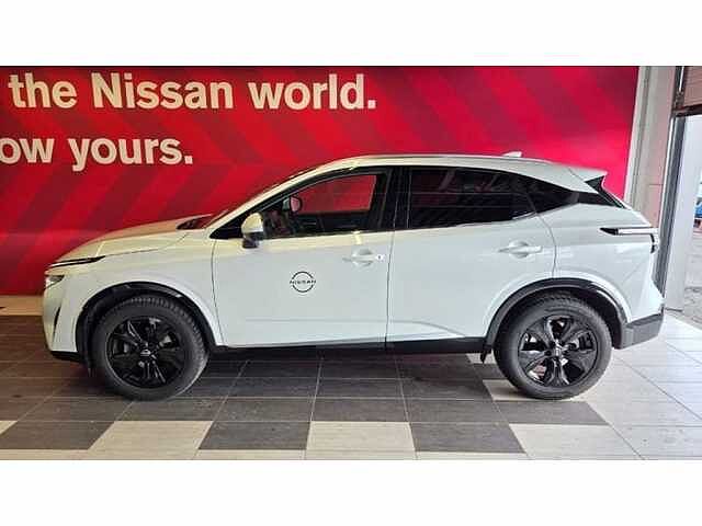 Nissan Qashqai Mild-Hybrid Tekna - 23.500 ex btw