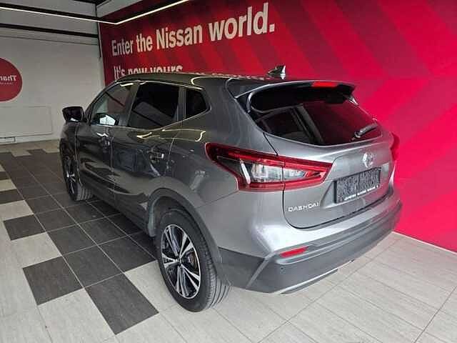 Nissan Qashqai 1.3 DIG-T N-Connecta