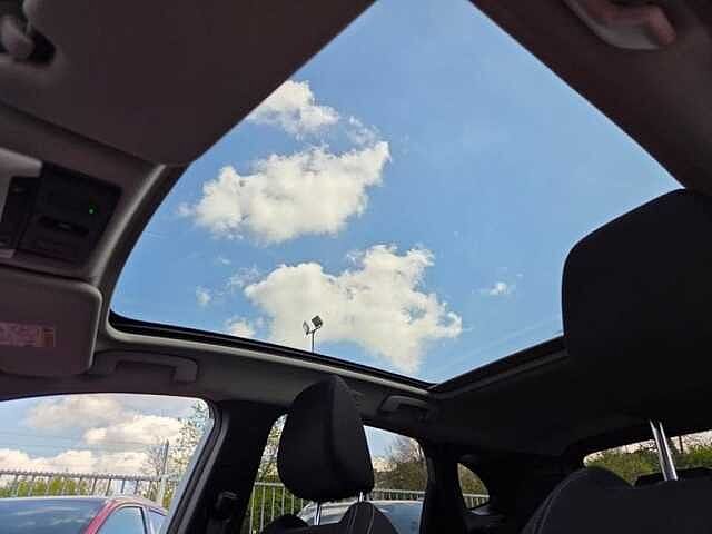 Nissan Qashqai Mild-Hybrid Acenta / Camera / Panodak