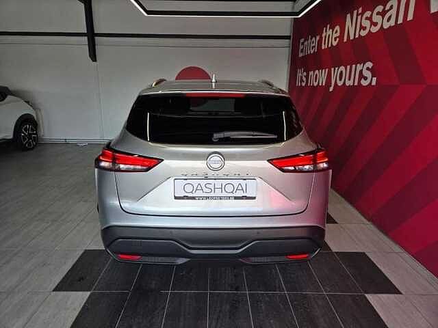 Nissan Qashqai Mild-Hybrid Acenta / Camera / Panodak