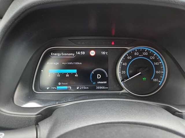 Nissan Leaf EV N-Connecta 40kWh / Battery TOP