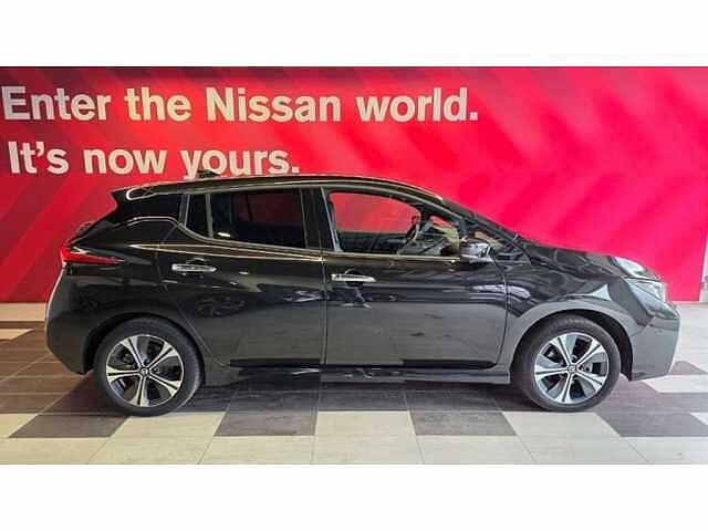 Nissan Leaf 62 kWh Tekna / Full Options / €16.950 ex btw