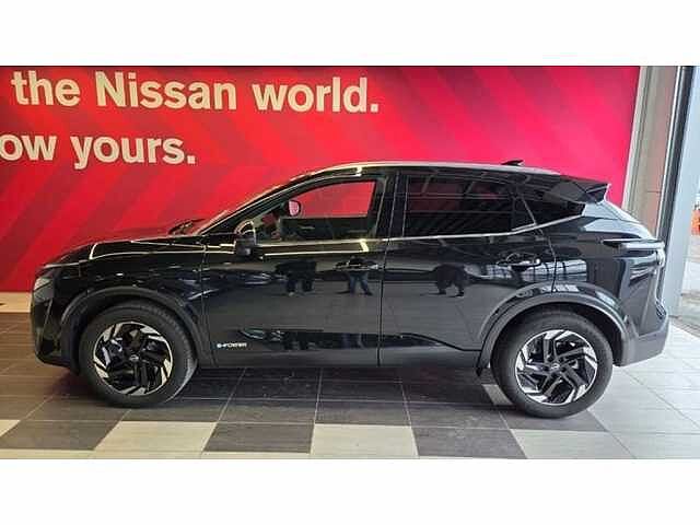 Nissan Qashqai 1.5 e-POWER / N-Connecta / Demo