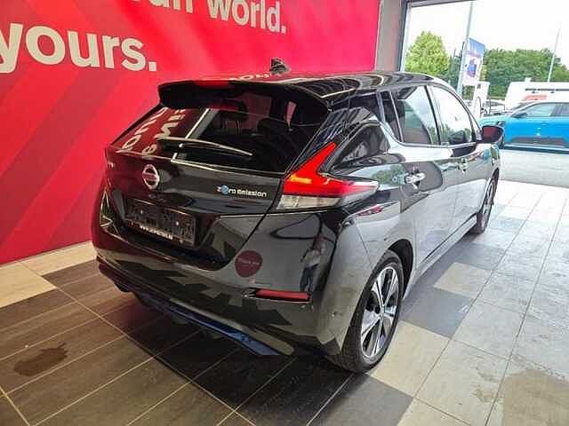 Nissan Leaf 62 kWh Tekna / Full Options / €16.950 ex btw