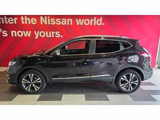 Nissan Qashqai 1.2 DIG-T / N-Connecta+ / Xtronic / 360 / Pano