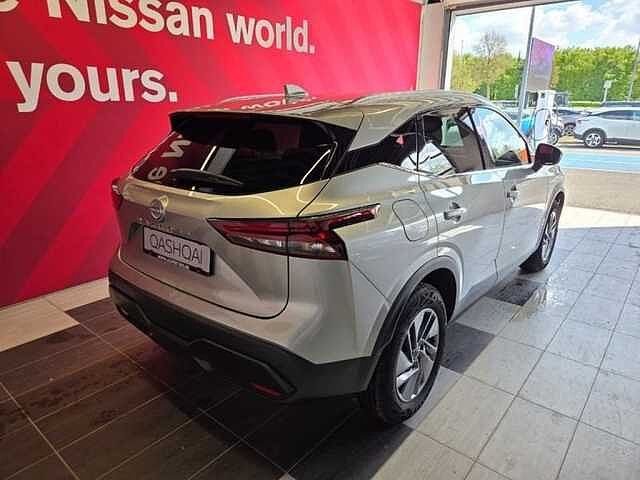 Nissan Qashqai Mild-Hybrid Acenta / Camera / Panodak