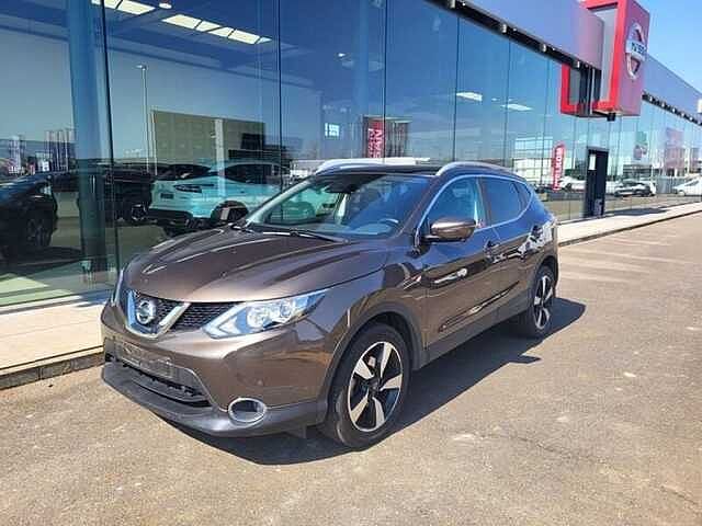 Nissan Qashqai DIG-N-Connecta Xtronic