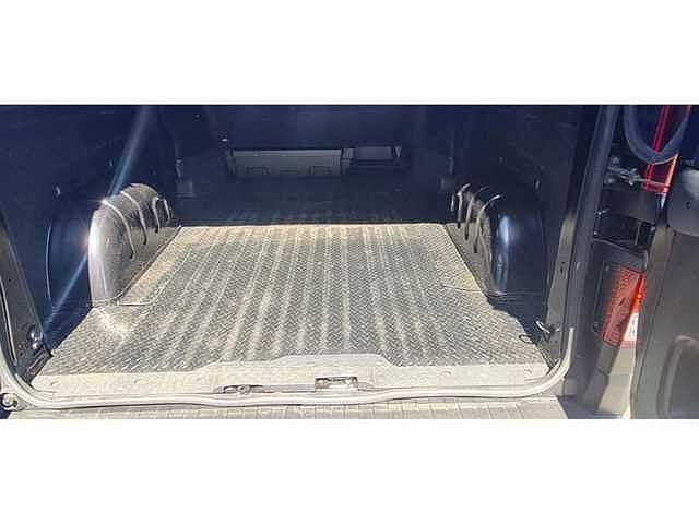 Nissan Primastar Dubbele Cabine H1 L2  DCT