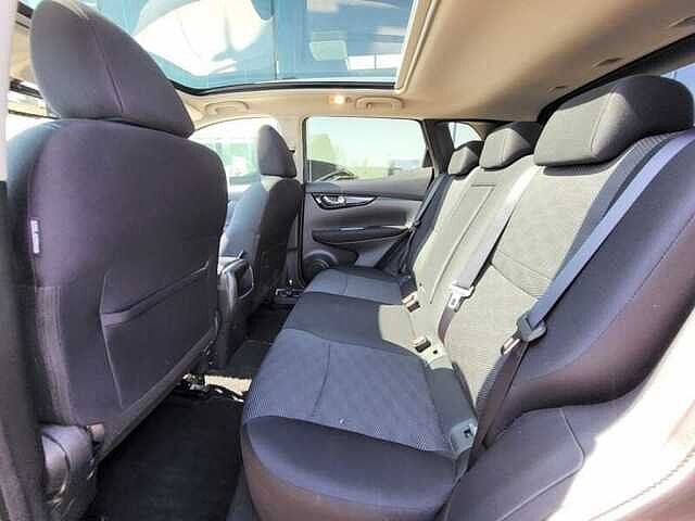 Nissan Qashqai DIG-N-Connecta Xtronic